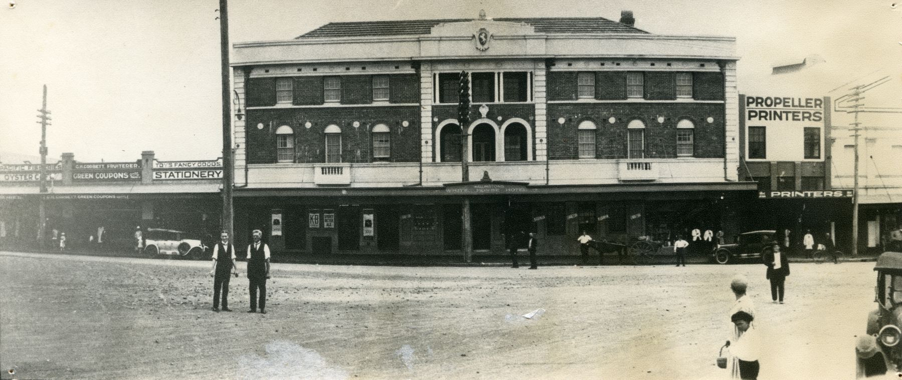 White horse 1929_GRL_LMG15-648