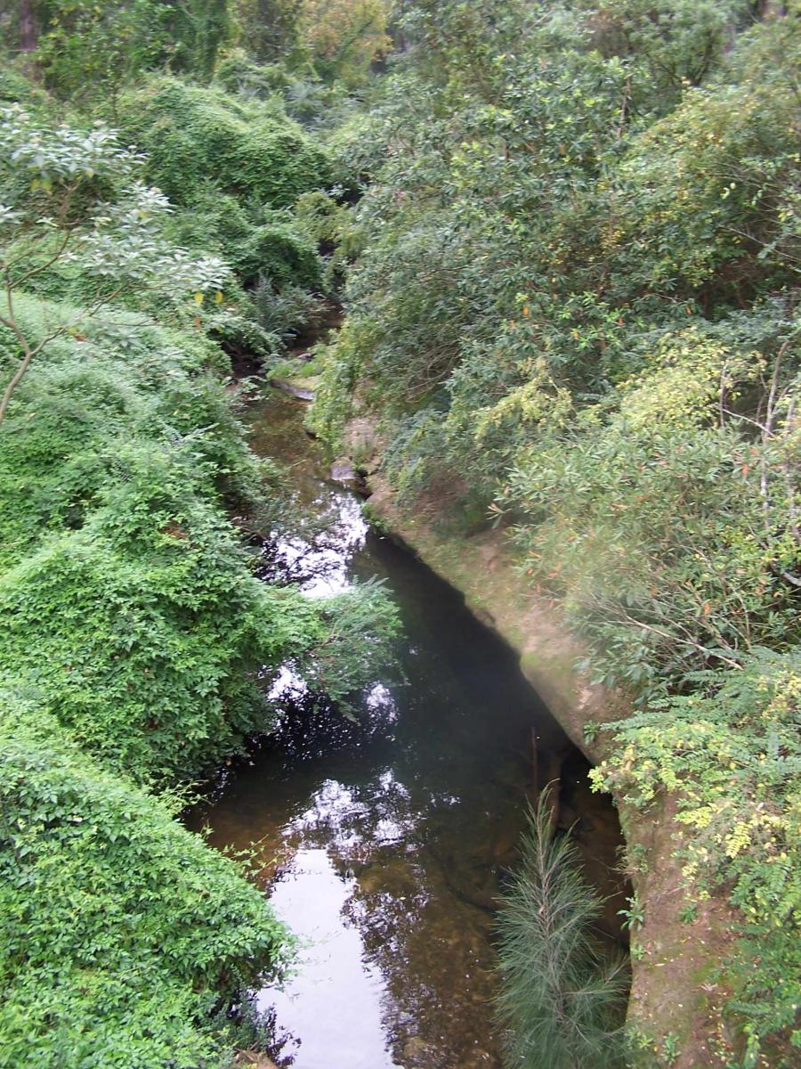 Heritage Assessment of Glenhaven Bridge for Baulkham Hills Council.