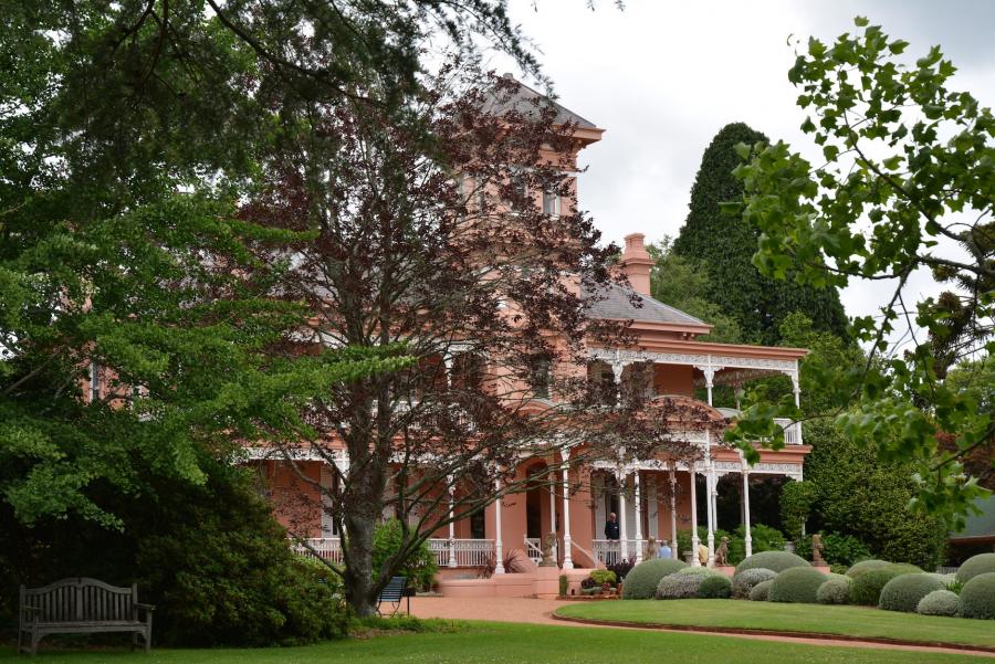 Retford Park Garden Walk